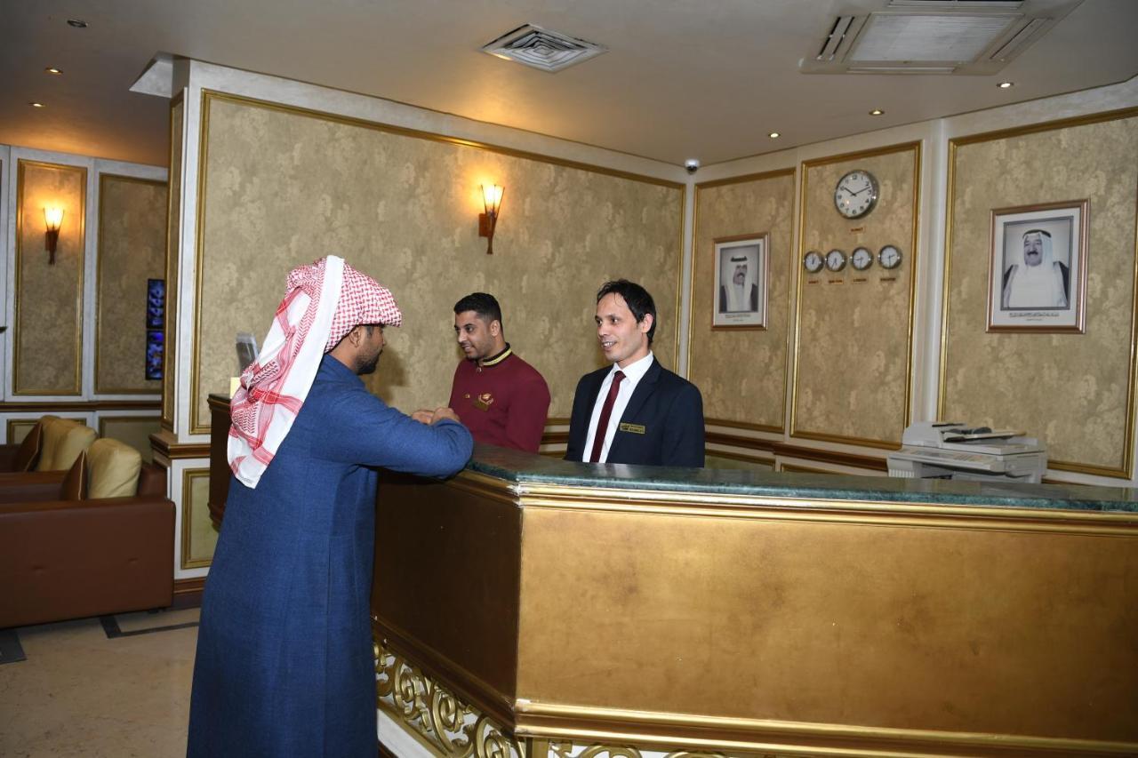 Continental Suite Farwaniya Kuwait City Bagian luar foto